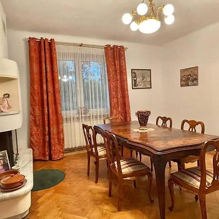 Beautiful Villa With Garden In Milanowek Екстер'єр фото