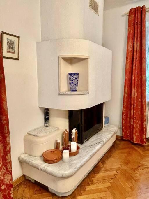 Beautiful Villa With Garden In Milanowek Екстер'єр фото